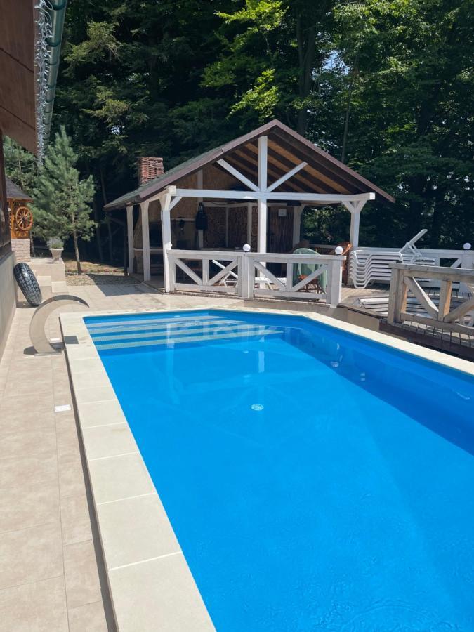 Chalet Mlyn Myhove Eksteriør bilde